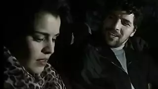 ثنائي عرب متزوج يمارس الجنس ويئن في بي إم دبليو