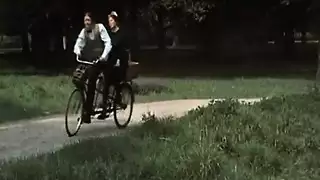 بورن سويدي صعب: خيال الإيلاج المزدوج مع خادمة قذرة