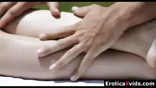 فيلم إباحي ظهيرة حار: جودي بانديرا تأخذ القضيب وتصرخ