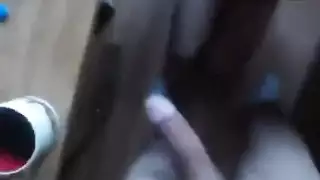 مهبل الزوجة السمراء المشدود يُدمر من قبل زوجها نفسه