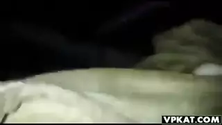 عاهرات جزائريات وفتاة فاتحة البشرة تأخذان قضيبًا ضخمًا