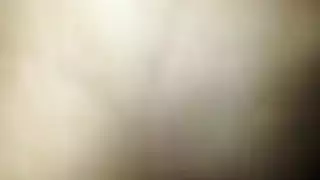 شفار مهبل مبللة وفوضوية بتفاصيل صريحة