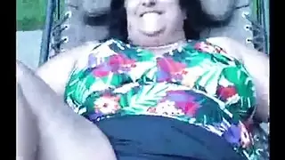 قضيب المترجم يتم تدميره بفم سارة الجشع