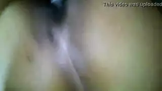 حركة مثيرة بين الأعراق: عارضة فرنسية وفارس أسمر