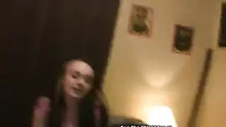 كارينا كبور تستقبل عدة قذفات في مشهد مكثف