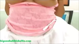 فقاعة بعقب مفلس مثليه