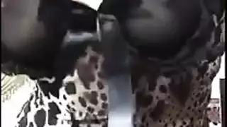 فضيحة شرجية لميلف عربية ظهور شريط جنس عنيف