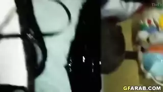 فرك كي بزب واصابع