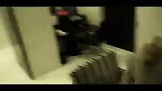 بوكاكي متعصب: مني على هذه العاهرات المتطرفات