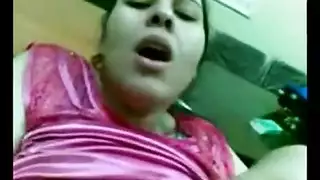 زوجة وحشي يا حارس الشاطئ