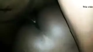 ابتلاع كل قطرة بعد جلسة نكاح عرقي جماعي عنيف