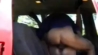 تنام أمام الزوج