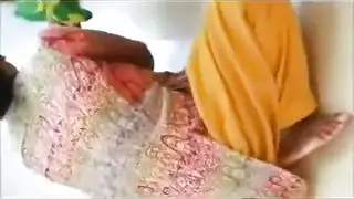 فتاة ساذجة تتعرض لضرب شرجي قاسي