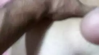 مراهق معاق يمارس الجنس بقوة مع أمه